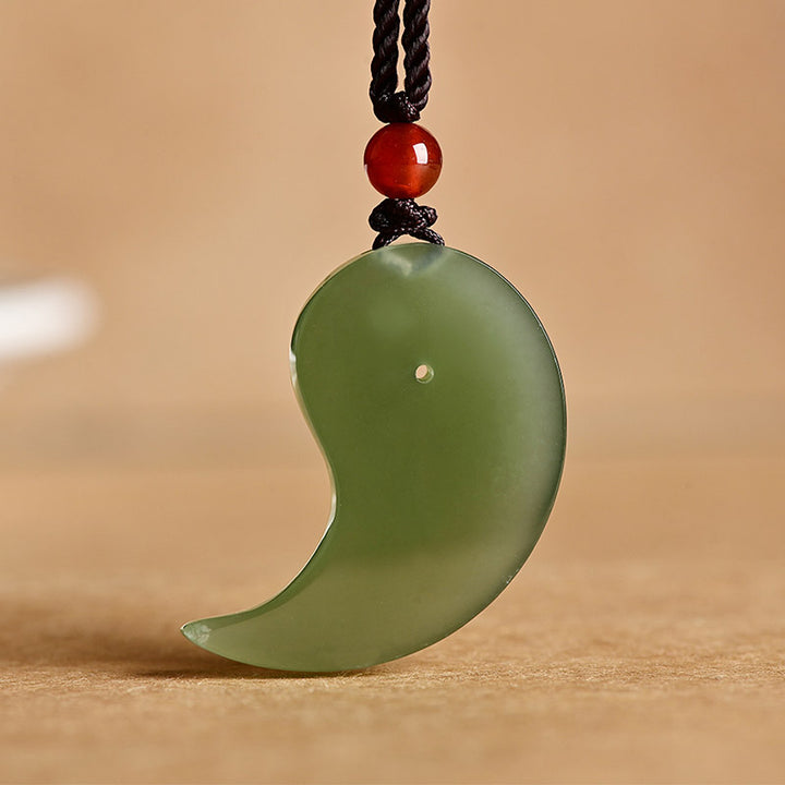 Collana con ciondolo a corda con benedizione di protezione in giada bianca e giada ciano Yin Yang - image 4