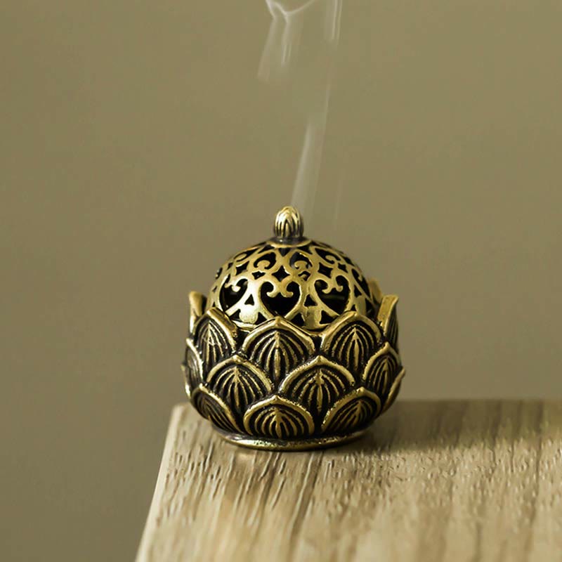 Bruciatore di incenso in rame per meditazione con motivo a loto tibetano in miniatura