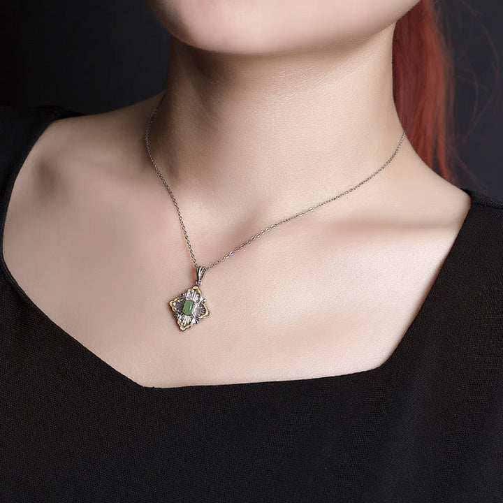 Collana con ciondolo a forma di rombo in giada ciano Hetian, design a Buddha Stones , in argento sterling 925 placcato oro, con guarigione della fortuna