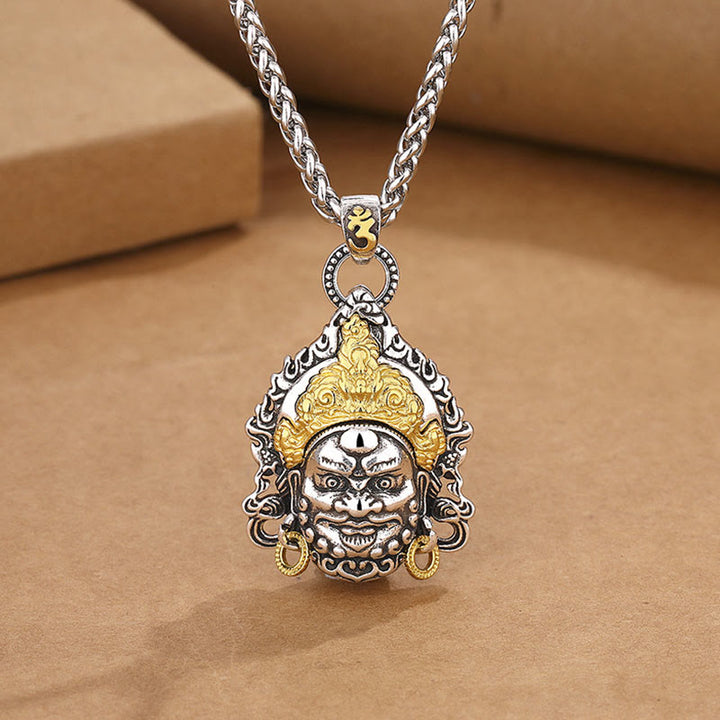 Buddha Stones Amuleto Dio della Ricchezza Giallo Rame Fortuna Collana Pendente
