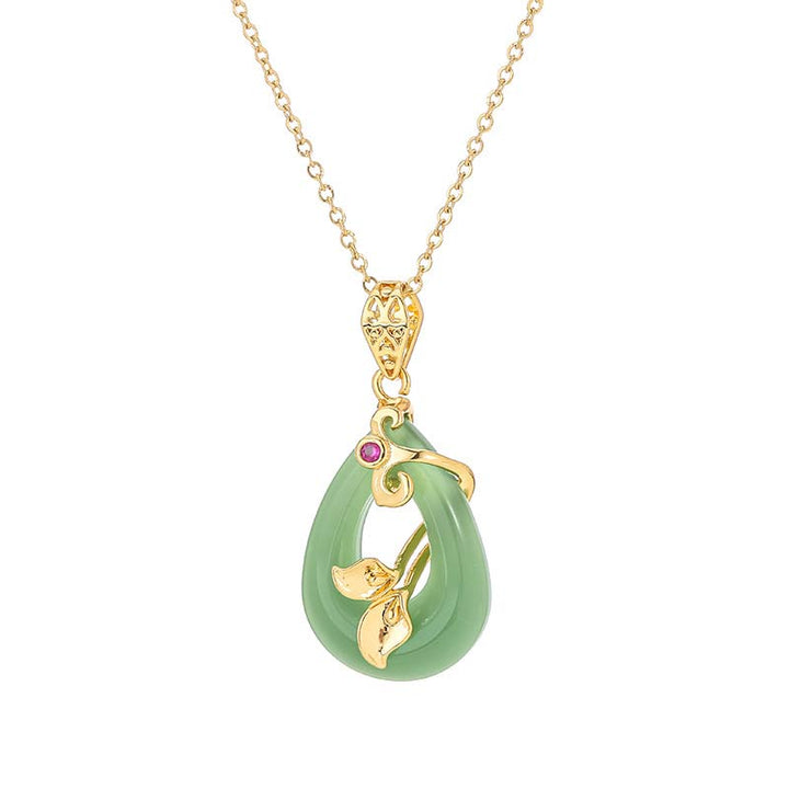 Collana Buddha Stones a forma di pietra ovale in giada con motivo a benedizione e fortuna
