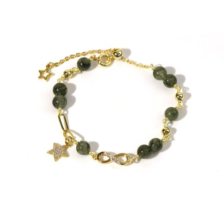 Bracciale Buddha Stones in rame placcato oro 14k con quarzo rutilato verde e anello Möbius, protezione della stella dell'amore eterno - Quarzo rutilato verde scuro (circonferenza del polso 14-15 cm) - image 2