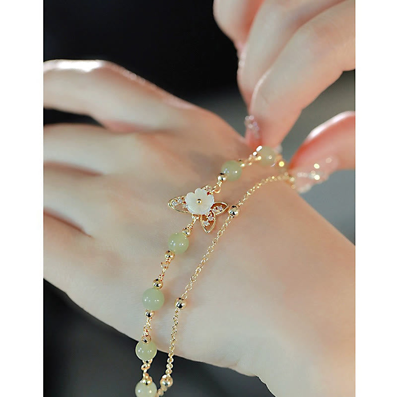 Braccialetto portafortuna a doppio strato con fiore in pietra tridacna a farfalla in giada placcato oro 14K Buddha Stones