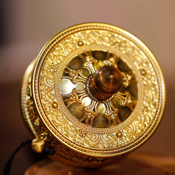 Ruota di preghiera tibetana Sei parole vere Decorazione curativa in legno di sandalo - image 3