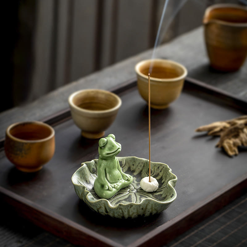 Buddha Stones Foglia Meditazione Rana Modello Guarigione Ceramica Bruciatore Incenso Decorazione