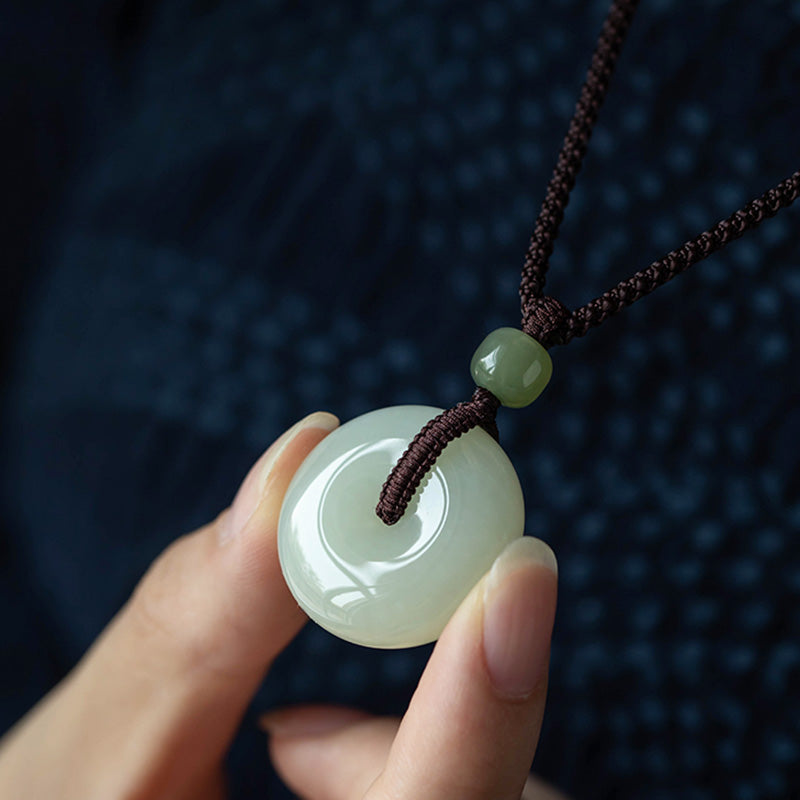 Collana Buddha Stones con fibbia per la pace, fortuna e prosperità