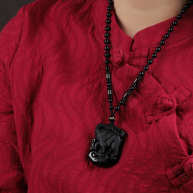 Collana con ciondolo portachiavi in corda di protezione per elefante in ossidiana nera
