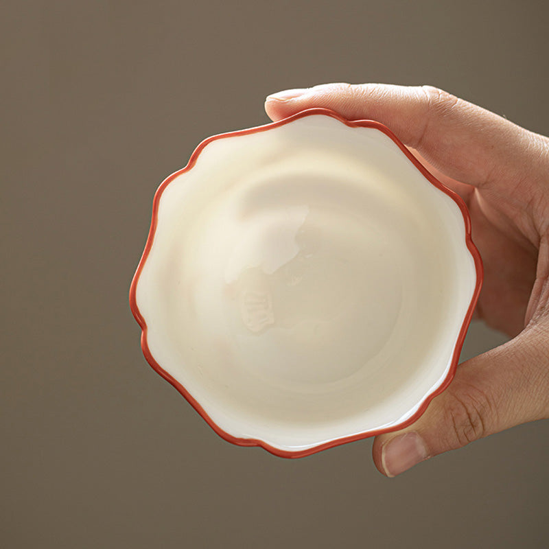 Buddha Stones Fiori di porcellana bianca Gaiwan in ceramica Sancai Tazza da tè Kung Fu Tazza da tè e piattino con coperchio
