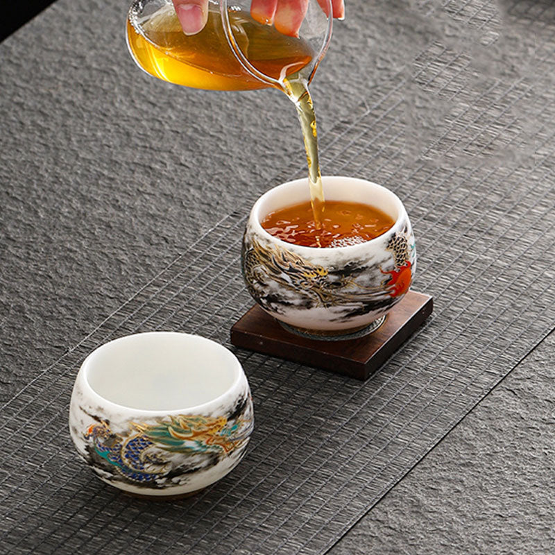 Buddha Stones Drago che gioca con la perla Design Tazza da tè in porcellana bianca Tazza da tè Kung Fu 160ml