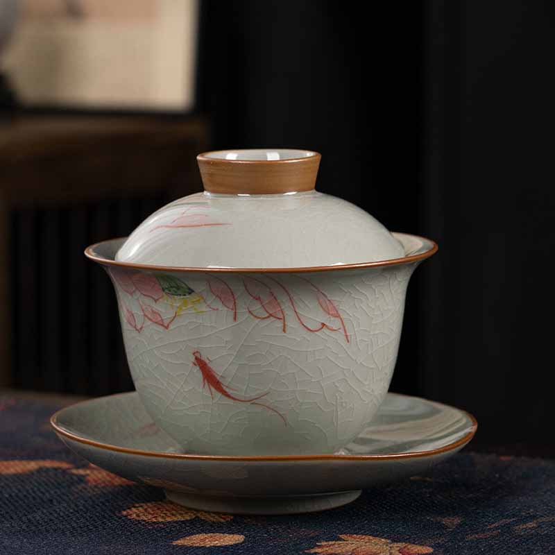 Buddha Stones Lotus Koi Fish Pod Leaf Ceramic Gaiwan Sancai Tazza da tè Kung Fu Tazza da tè e piattino con coperchio 140ml