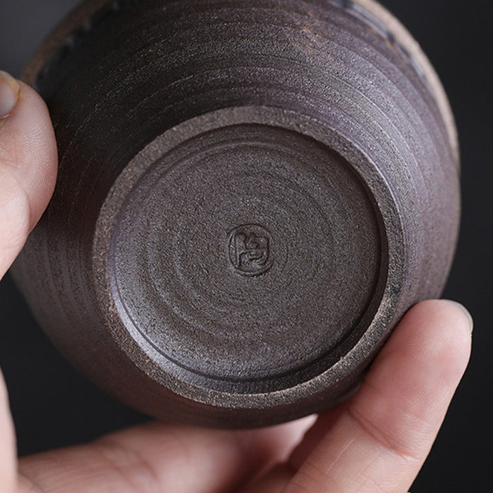 Tazza da tè in ceramica con trama a strisce marroni semplici Buddha Stones Kung Fu Tea Cup Bowl