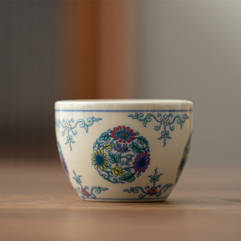 Buddha Stones Koi Fish Arowana Peonia Girasole Tazza da tè in ceramica Tazza da tè Kung Fu 60ml