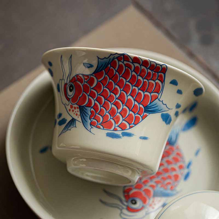 Buddha Stones Koi Fish Arowana Ceramica Gaiwan Sancai Tazza da tè Kung Fu Tazza da tè con coperchio 130ml