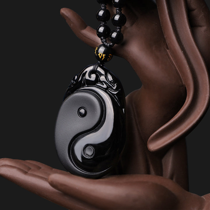 Buddha Stones Collana con ciondolo in ossidiana nera naturale Yin Yang Fulfillment Strength