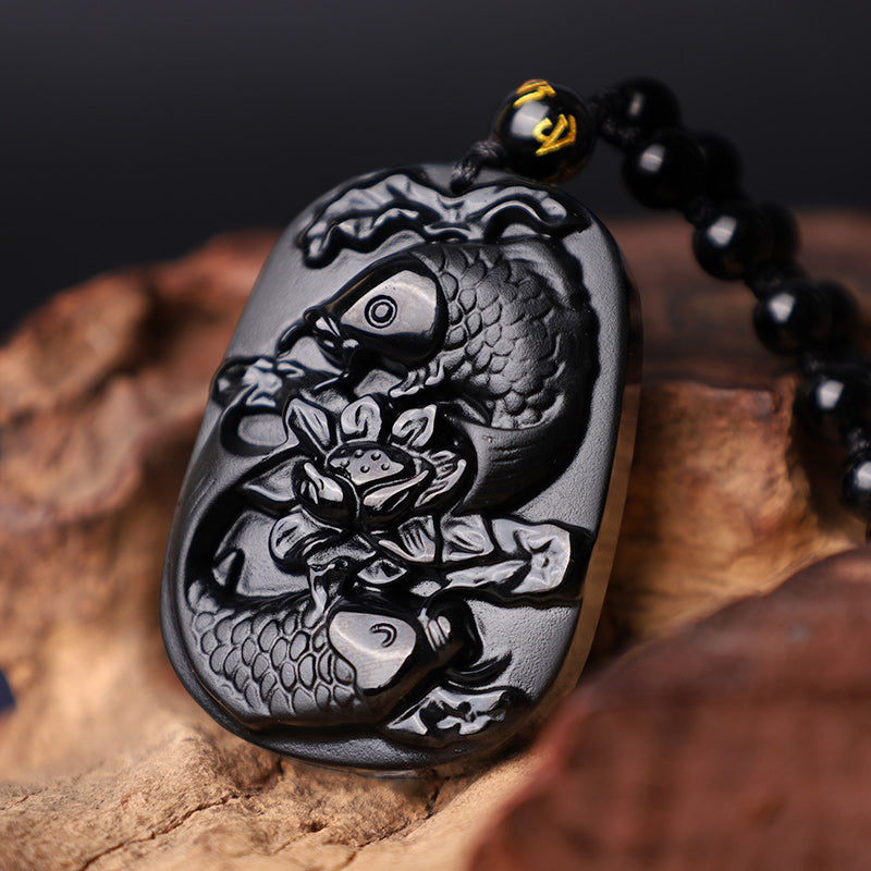 Buddha Stones Collana con ciondolo di perline di forza di loto di pesce koi di ossidiana nera naturale