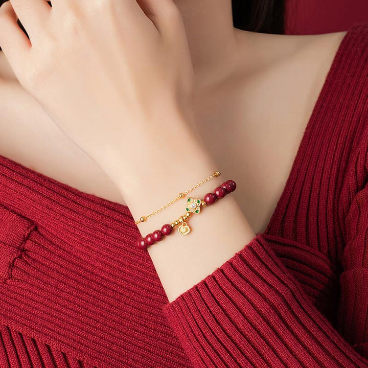 Bracciale a catena con fiore a quadrifoglio e cinabro naturale in argento sterling 925 con Buddha Stones - image 6