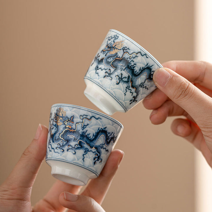 Buddha Stones Piccola tazza da tè in ceramica con motivo drago blu e bianco Tazze da tè Kung Fu 45 ml
