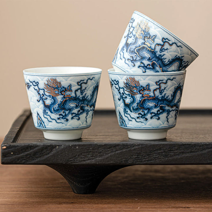 Buddha Stones Piccola tazza da tè in ceramica con motivo drago blu e bianco Tazze da tè Kung Fu 45 ml