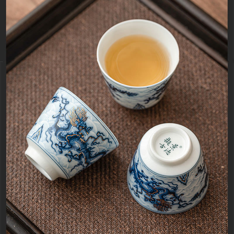 Buddha Stones Piccola tazza da tè in ceramica con motivo drago blu e bianco Tazze da tè Kung Fu 45 ml