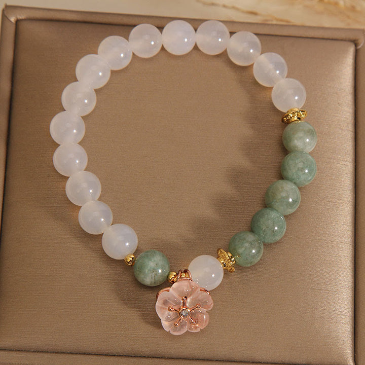 Braccialetto di protezione della fortuna con ciondolo a forma di fiore di giada e agata bianca Buddha Stones