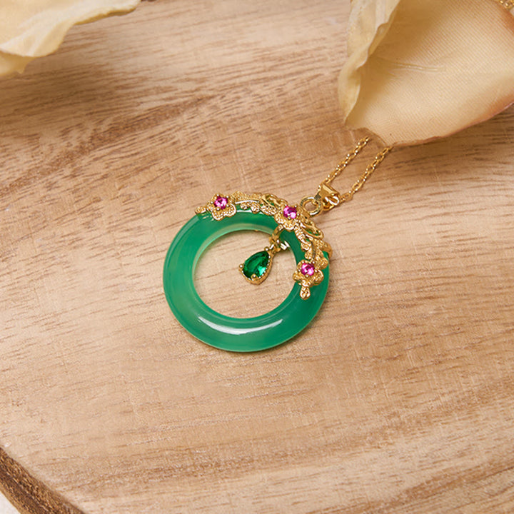Collana con Buddha Stones, calcedonio verde, fibbia della pace, forza