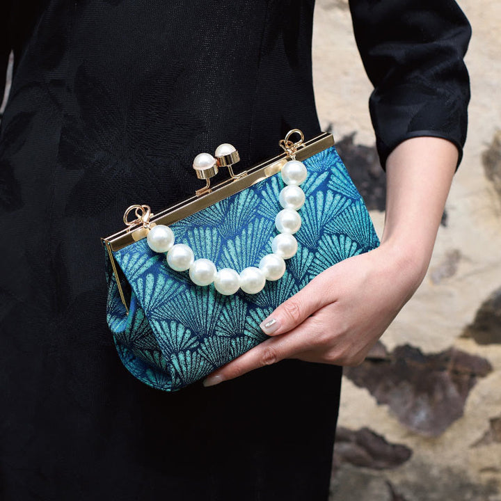 Borsa a mano in metallo perlato con motivo a foglia blu pavone vintage Buddha Stones