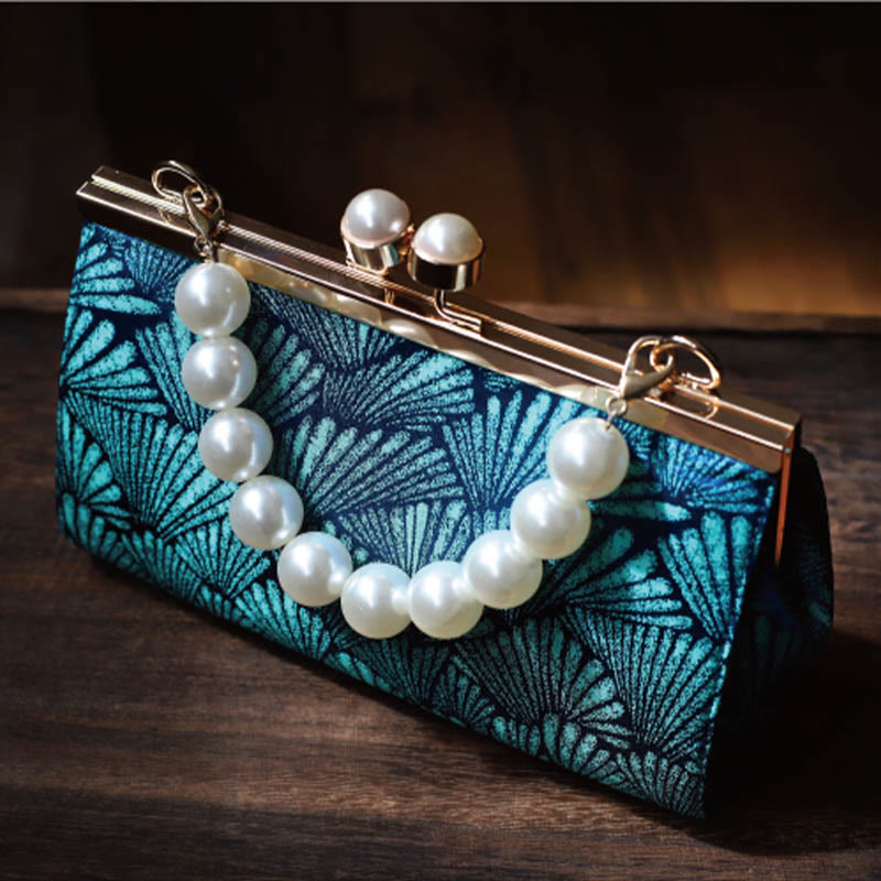 Borsa a mano in metallo perlato con motivo a foglia blu pavone vintage Buddha Stones