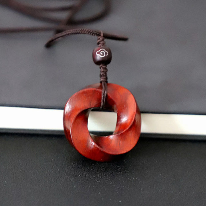 Collana con ciondolo di rilassamento con nuvole di buon auspicio Buddha Stones