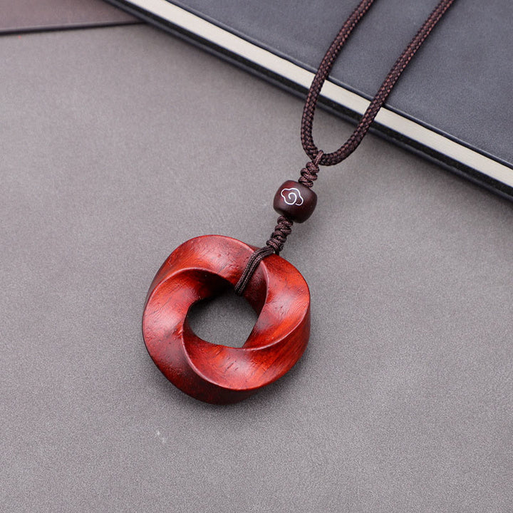 Collana con ciondolo di rilassamento con nuvole di buon auspicio Buddha Stones