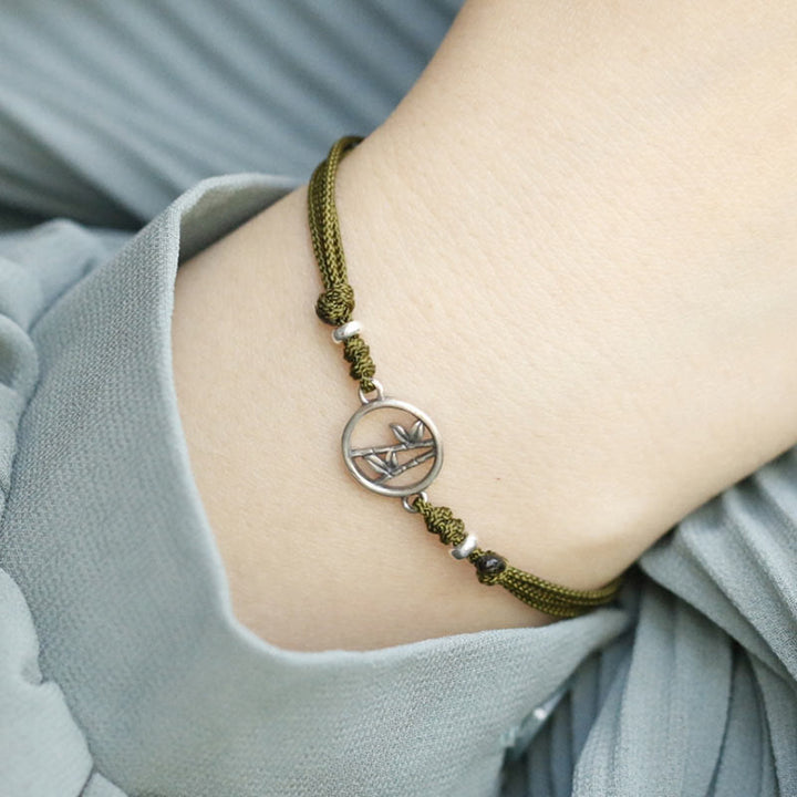 Braccialetto Buddha Stones in argento sterling 925 con corda portafortuna in bambù