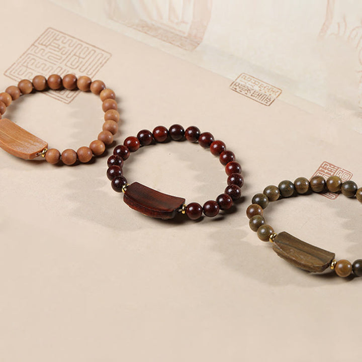 Buddha Stones Piccola foglia Sandalo rosso Sandalo verde Sei vere parole Bracciale della pace