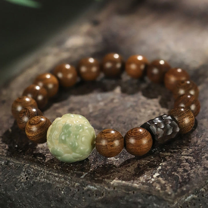 Braccialetto di guarigione con perline di legno di ebano, semi di sandalo Bodhi , Buddha Stones