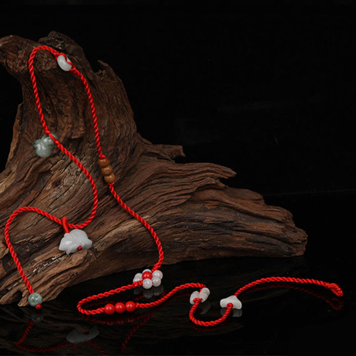Buddha Stones Zodiaco cinese Legno di pesca Benedizione Catena per la pancia con corda rossa