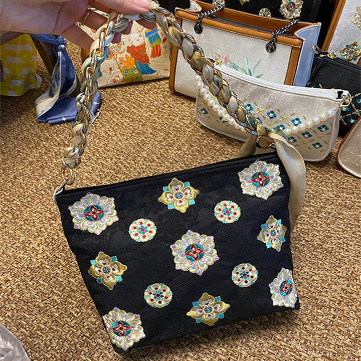 Borsa a tracolla per lo shopping in raso con ricamo Buddha Stones Su Journey
