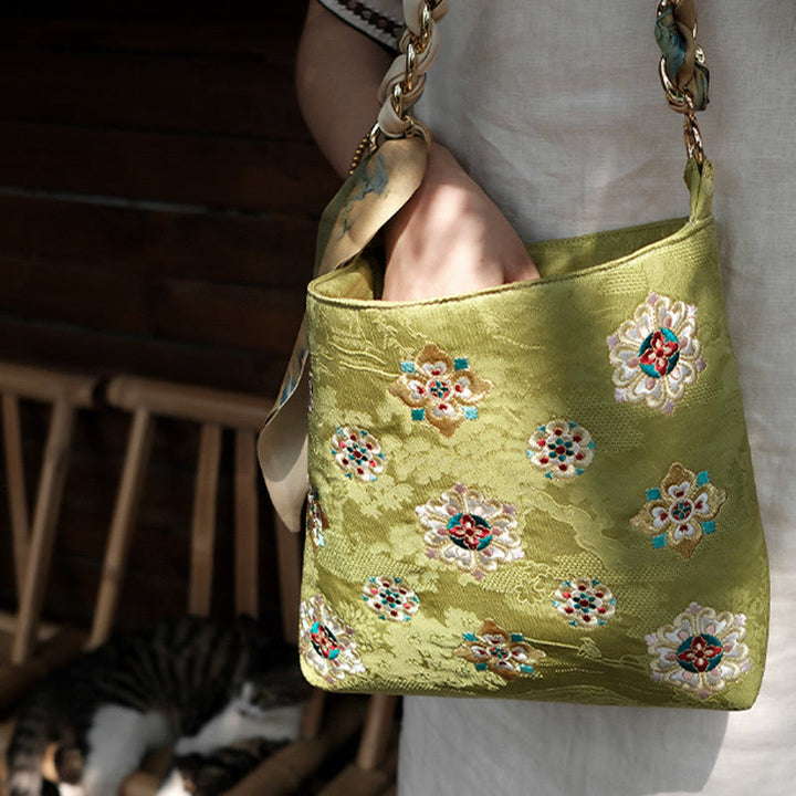 Borsa a tracolla per lo shopping in raso con ricamo Buddha Stones Su Journey