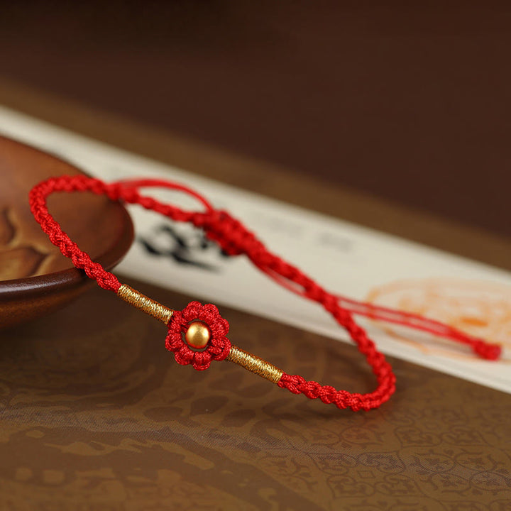 Braccialetto di corda di protezione della fortuna con design a fiori fatto a mano con perline in oro 999 Buddha Stones - Perlina rossa da 4 mm (circonferenza polso 14-18 cm) - image 3
