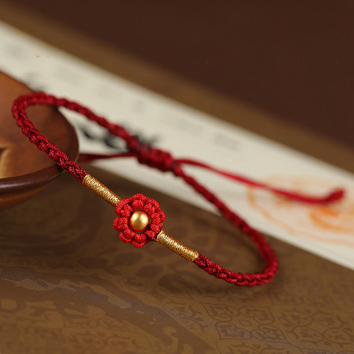 Braccialetto di corda di protezione della fortuna con design a fiori fatto a mano con perline in oro 999 Buddha Stones - Perlina da 4 mm rosso scuro (circonferenza polso 14-18 cm) - image 16