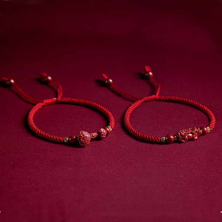 Braccialetto intrecciato in corda rossa con carattere Fu PiXiu, fatto a mano, in cinabro con manico Ruyi Buddha Stones