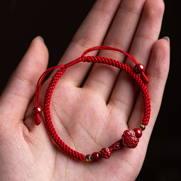 Braccialetto intrecciato in corda rossa con carattere Fu PiXiu, fatto a mano, in cinabro con manico Ruyi Buddha Stones