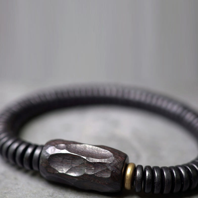 Bracciale Buddha Stones in legno di ebano, rame e ottone con fori per l'equilibrio - image 12