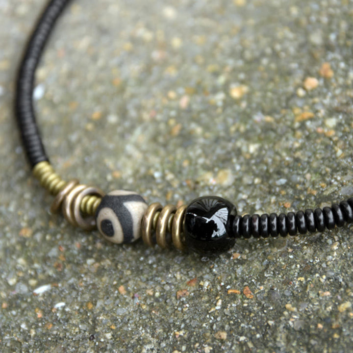 Buddha Stones Legno di ebano Sandalo verde Rame Ottone Perline Dzi Onice nero Braccialetto doppio giro calmo