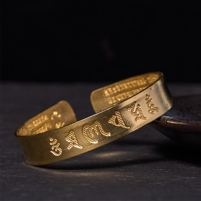 Buddha Stones Sei parole vere 'om Mani Padme Hum' Sutra del cuore Bracciale rigido in ottone e rame per la pace interiore