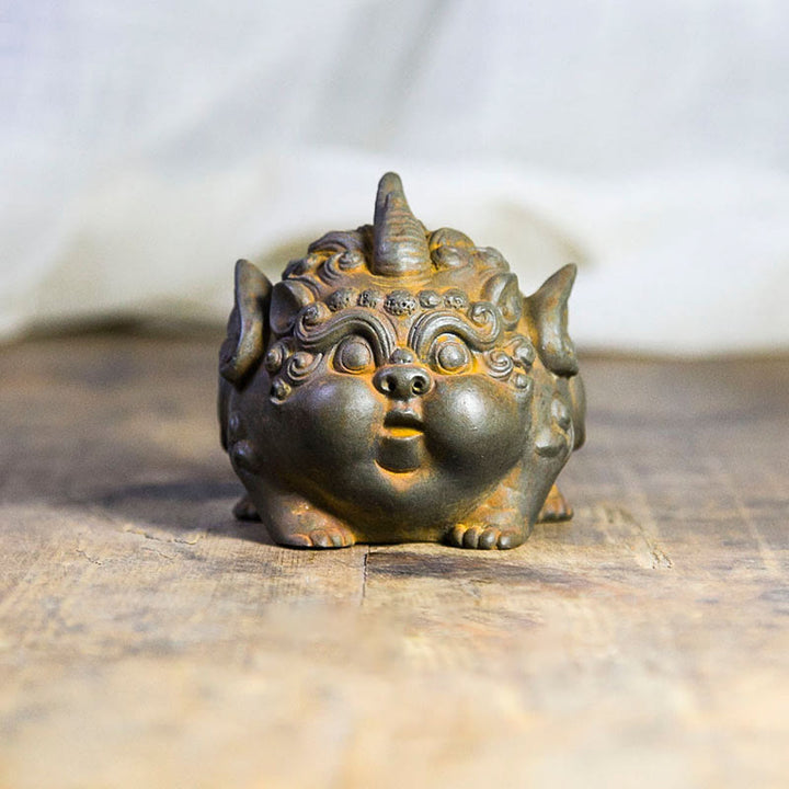 Buddha Stones Fatto a Mano Ricchezza PiXiu Polvere di Ferro Ruggine Statua in Resina Decorazione per la Casa - image 1