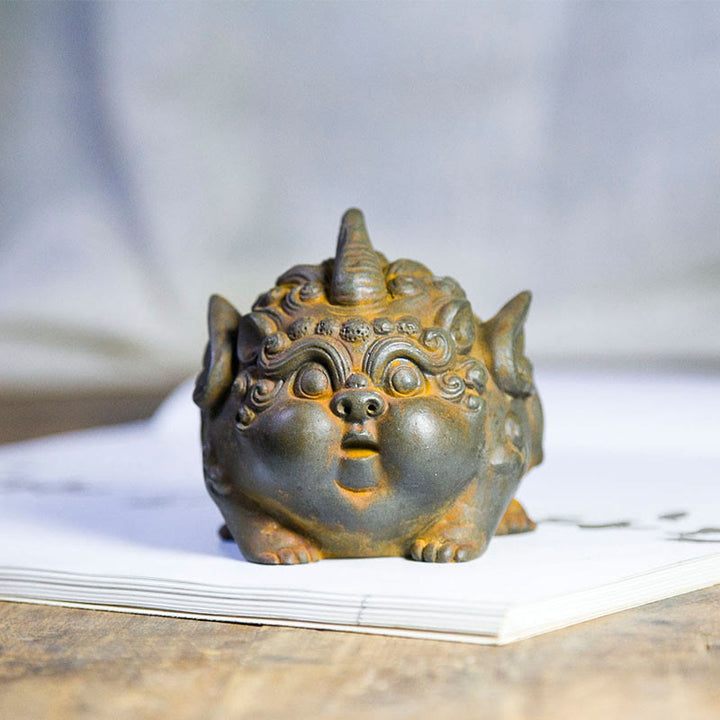 Buddha Stones Fatto a Mano Ricchezza PiXiu Polvere di Ferro Ruggine Statua in Resina Decorazione per la Casa - Versione ruggine 9*9cm - image 0