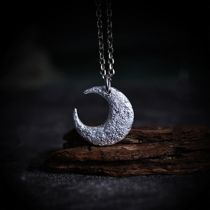 Collana con ciondolo a forma di luna in argento sterling 999 Buddha Stones - Catena in argento sterling 999 e acciaio al titanio - image 0