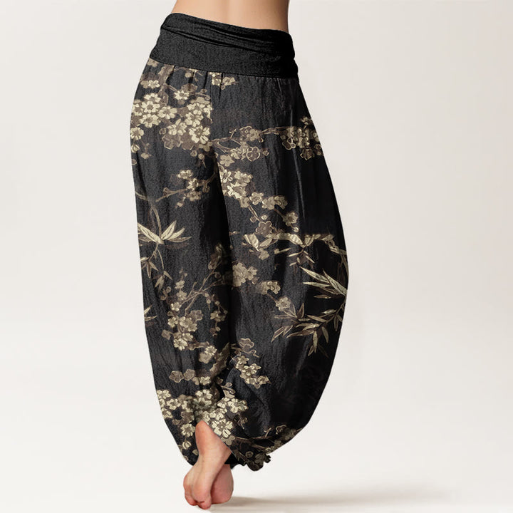 Pantaloni harem da donna con elastico in vita, in cotone bianco con motivo floreale Sakura, modello Buddha Stones - image 9