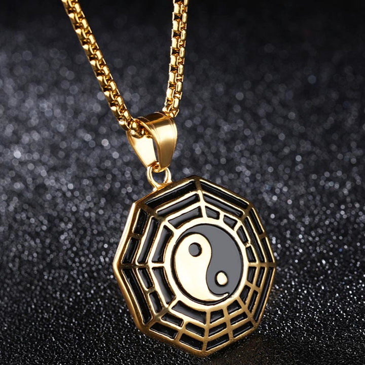 Collana pendente con motivo equilibrio in acciaio al titanio Bagua Yin Yang Buddha Stones - Bagua d'oro - image 1