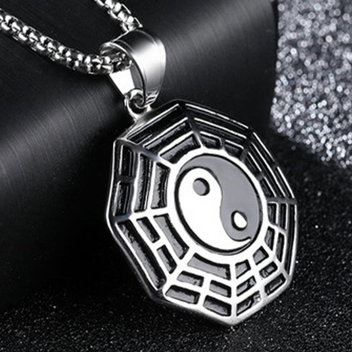 Collana pendente con motivo equilibrio in acciaio al titanio Bagua Yin Yang Buddha Stones - image 13