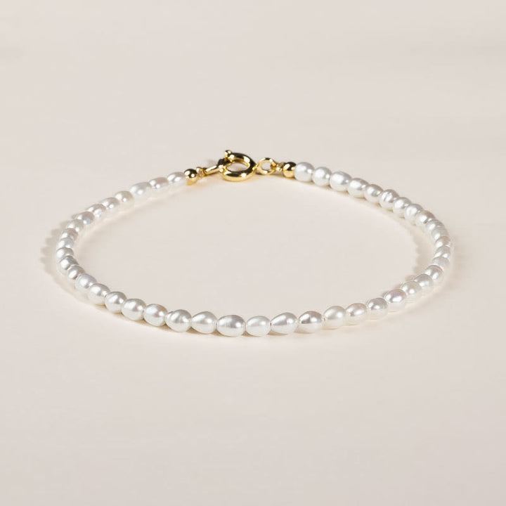 Braccialetto della saggezza in rame placcato oro 14k con perle naturali da 2 mm e perle ultrasottili Buddha Stones