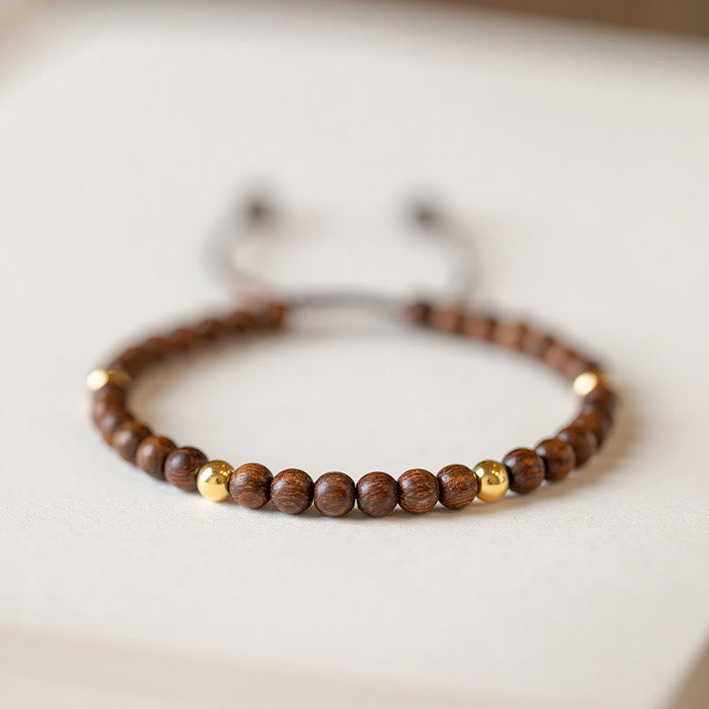 Braccialetto di protezione con perline di rame placcate in oro 14K e legno di sandalo ultrasottile da 4 mm Buddha Stones